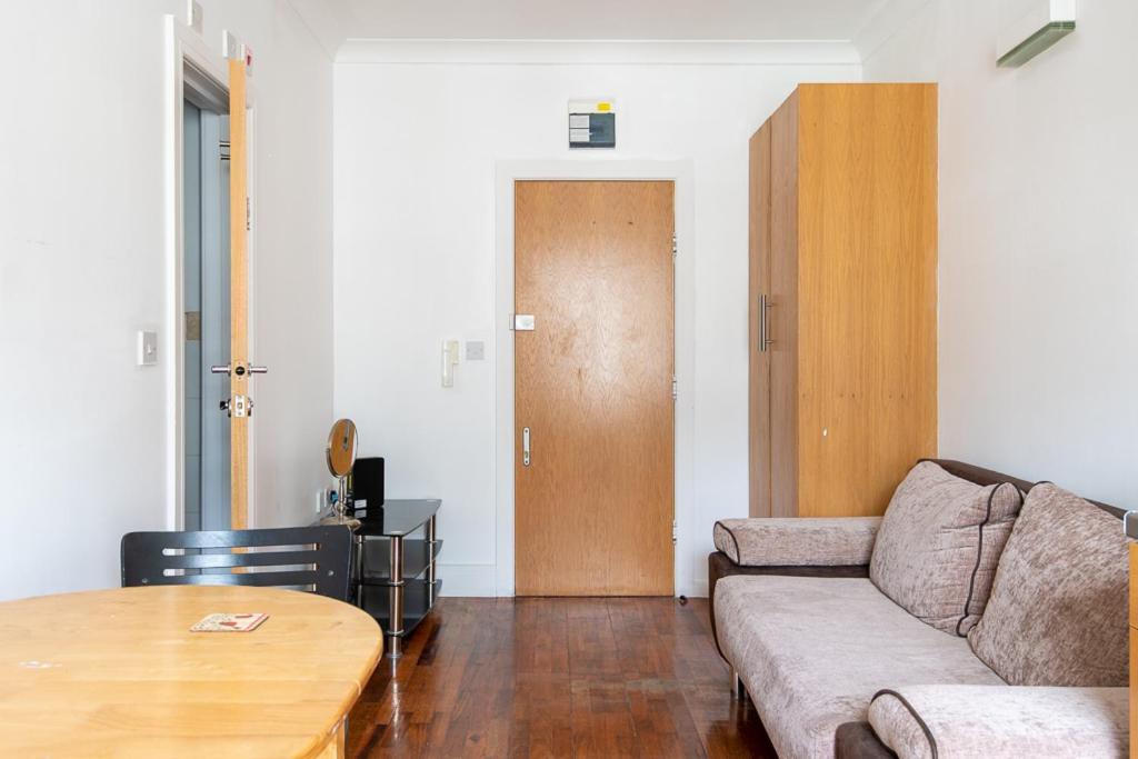 London Central Studio エクステリア 写真